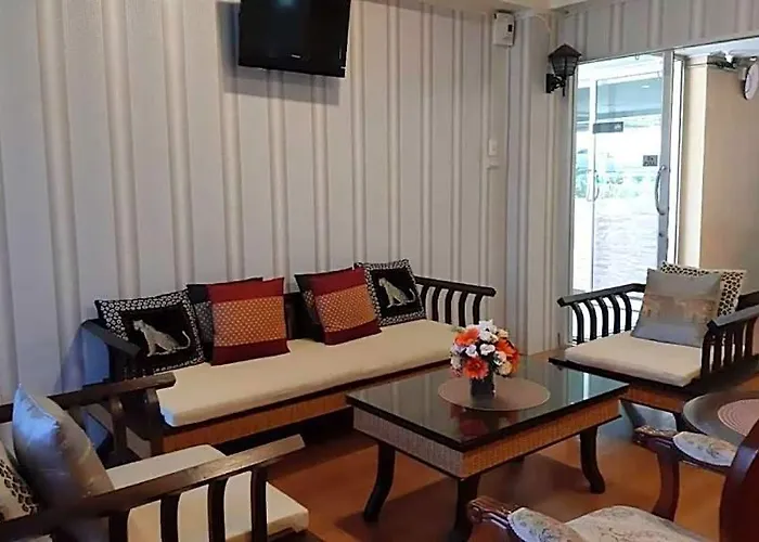B9 Airport Resident 2* Bangkok