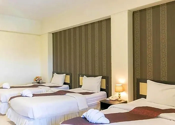 Hotel B9 Airport Resident 2*