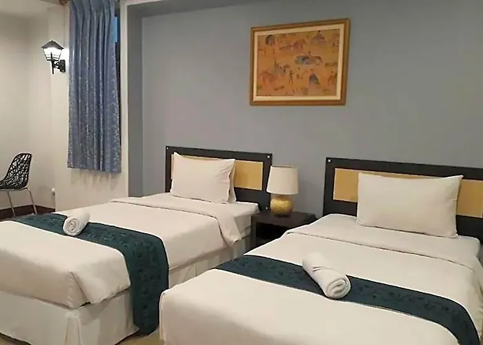 B9 Airport Resident Hotel